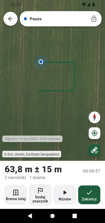 Linia ogrodzenia przechodzona z GPS, z bramami po drodze